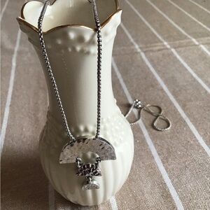 Silver Pendant Necklace